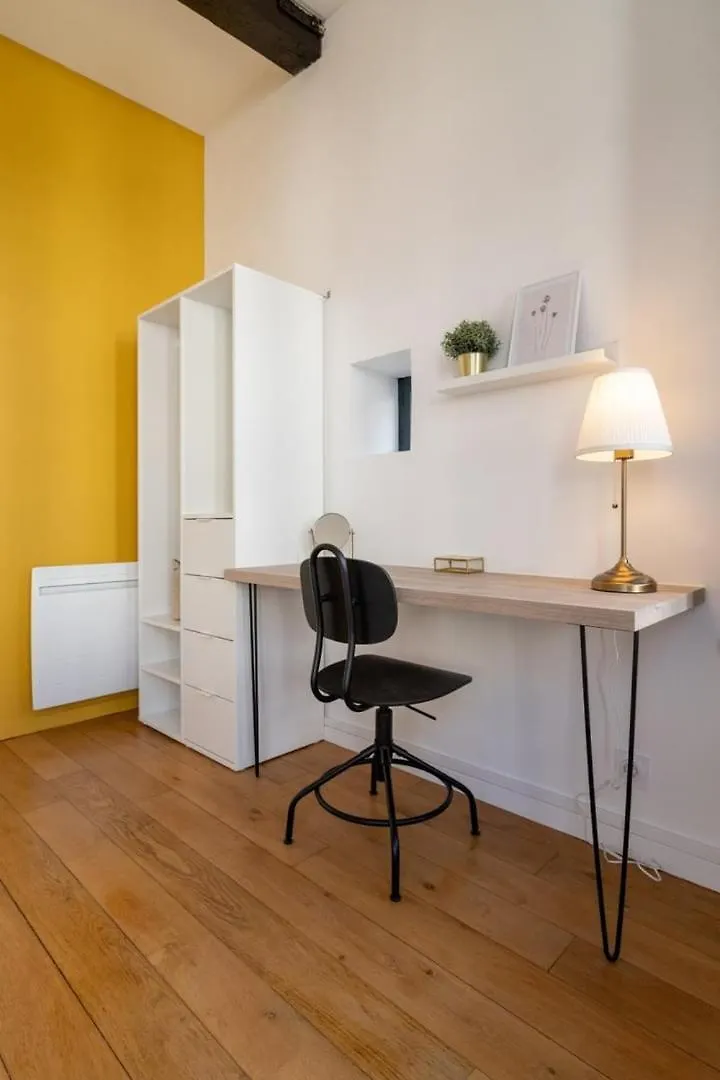 Vieux Lille Magnificent 3-bedroom house Appartement